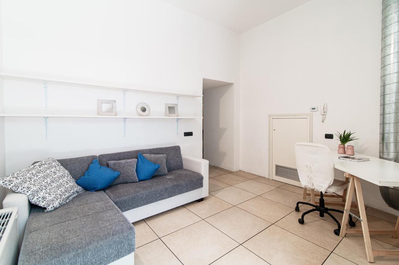 Appartement Loft Near Duomo à Côme Extérieur photo